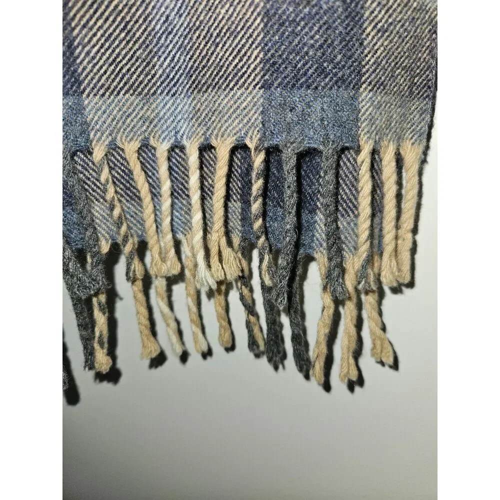 Amicale Cashmere excellent used
